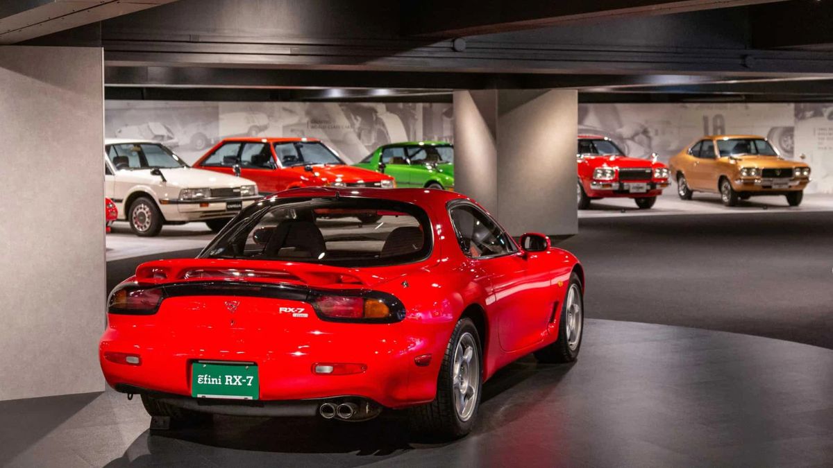 FD RX-7 at Mazda's JDM Museum