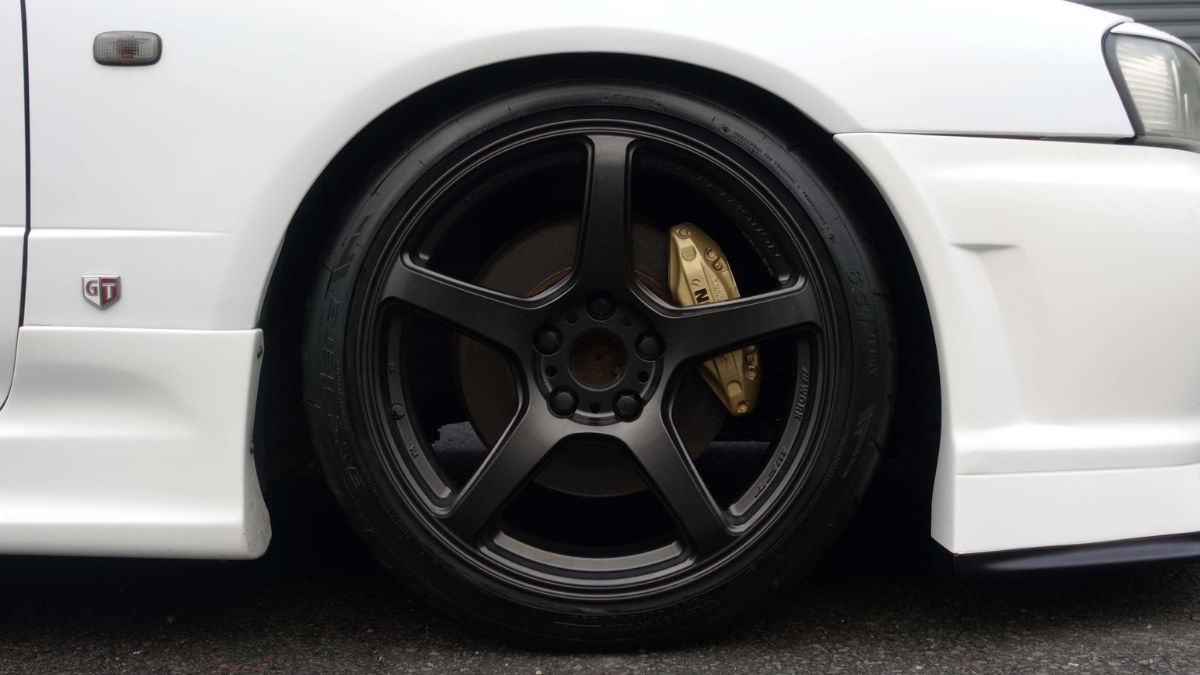 Nissan Brakes on R34 GT-T