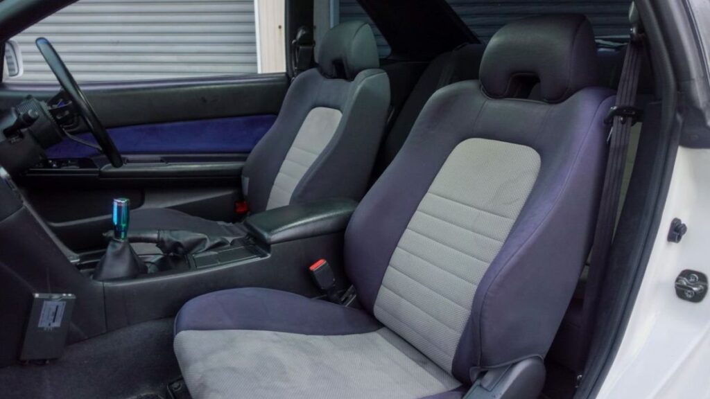 Passenger Seats For R-34 GT-T