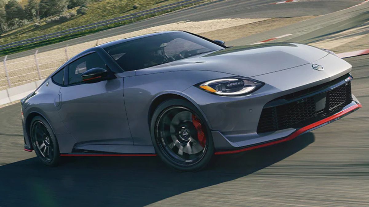 NISMO Z On The Track