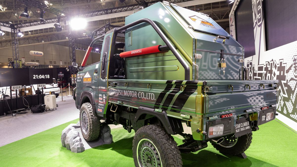 Daihatsu Kei Truck at Tokyo Auto Salon Isn't The MR2