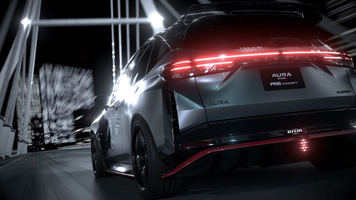 Nissan Aura NISMO RS 2