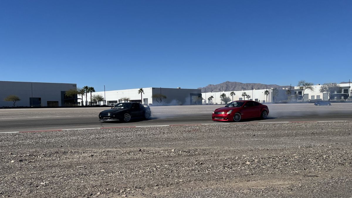 Infiniti G35 and Nissan 240SX Drifting