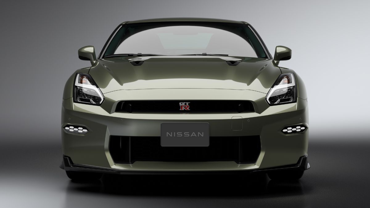 Millennium Jade Nissan R35 GT-R